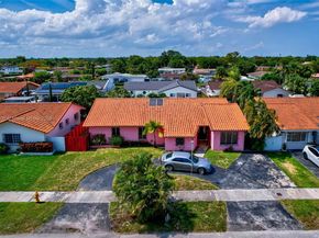 7815 SW 21st Ter, Miami FL 33155