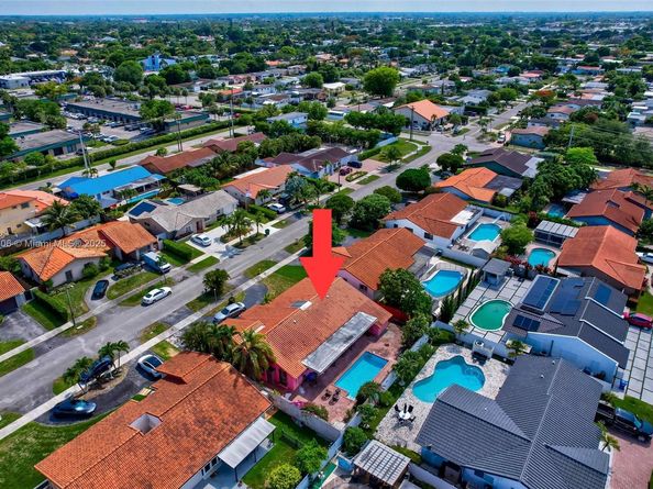 7815 SW 21st Ter, Miami FL 33155