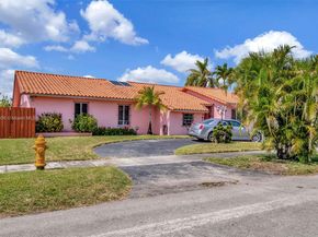 7815 SW 21st Ter, Miami FL 33155
