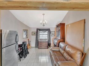 7815 SW 21st Ter, Miami FL 33155