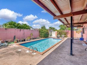 7815 SW 21st Ter, Miami FL 33155