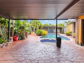 10255 SW 46th St, Miami FL 33165