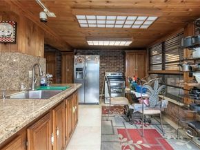 10255 SW 46th St, Miami FL 33165