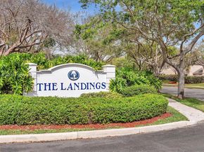 2237 NW 171st Ter, Pembroke Pines FL 33028