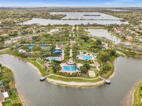 2237 NW 171st Ter, Pembroke Pines FL 33028