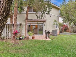 2237 NW 171st Ter, Pembroke Pines FL 33028