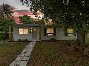 2805 NW 210th Ter, Miami Gardens FL 33056