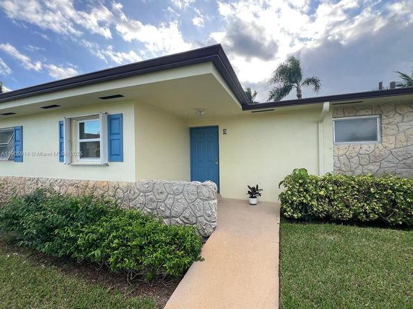 2844 Crosley Dr E E, West Palm Beach FL 33415