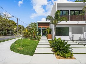 569 NW 44th St, Miami FL 33127