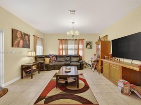 367 NE 36th Ave Rd, Homestead FL 33033