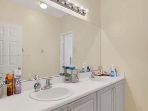 367 NE 36th Ave Rd, Homestead FL 33033