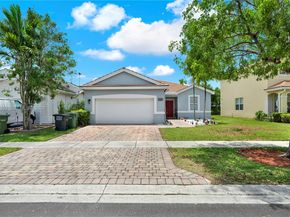 3472 NE 2nd St, Homestead FL 33033