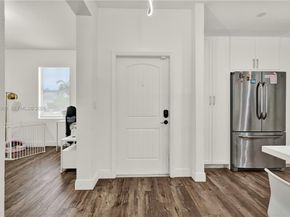 3472 NE 2nd St, Homestead FL 33033
