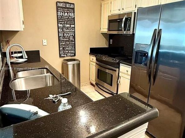 2665 SW 37th Ave 1112, Miami FL 33133