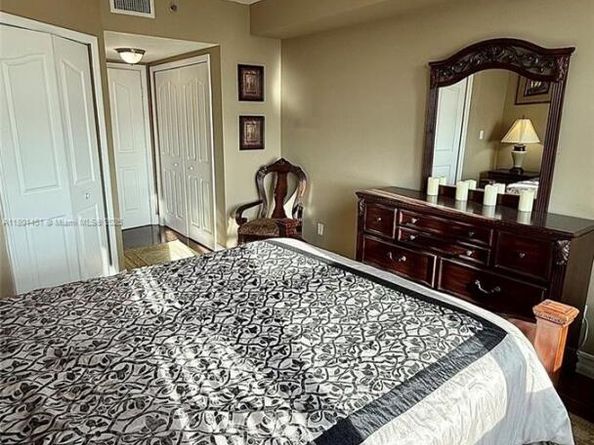 2665 SW 37th Ave 1112, Miami FL 33133