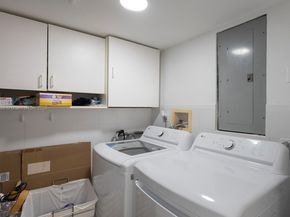 677 Hampton Ln, Key Biscayne FL 33149