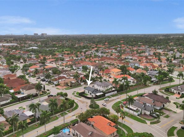 898 NW 131st Ave, Miami FL 33182