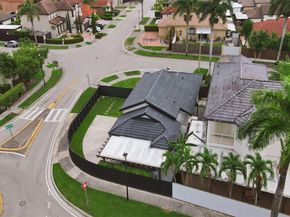 898 NW 131st Ave, Miami FL 33182