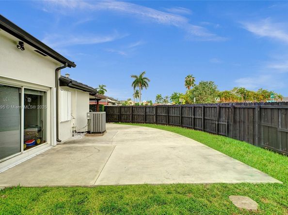 898 NW 131st Ave, Miami FL 33182