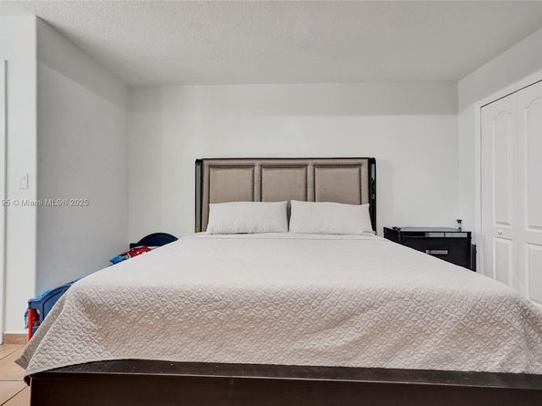 898 NW 131st Ave, Miami FL 33182