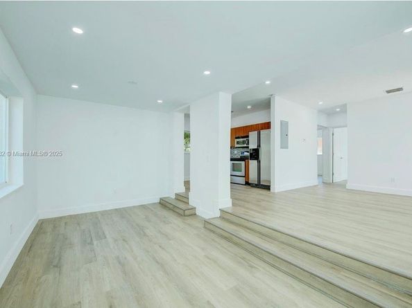 1499 NE 152nd St, North Miami Beach FL 33162