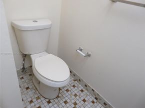 8005 SW 107th Ave 309, Miami FL 33173