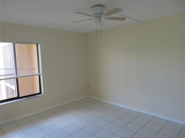 8005 SW 107th Ave 309, Miami FL 33173