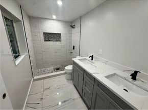 945 Sharazad Blvd, Opa-Locka FL 33054