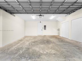 2501 SW 27 St 2, Miami FL 33133