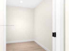 2501 SW 27 St 2, Miami FL 33133