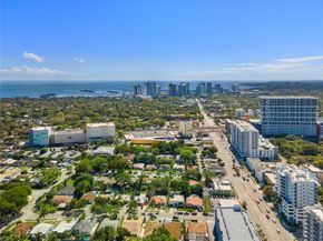 2501 SW 27 St 2, Miami FL 33133