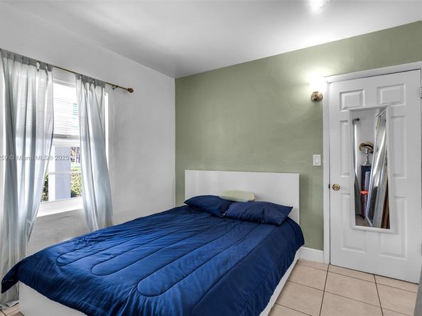 844 NW 15th Ave, Fort Lauderdale FL 33311