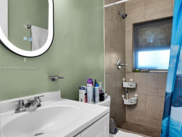 844 NW 15th Ave, Fort Lauderdale FL 33311