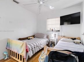 6515 SW 19th St, Miramar FL 33023