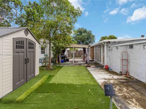 6515 SW 19th St, Miramar FL 33023