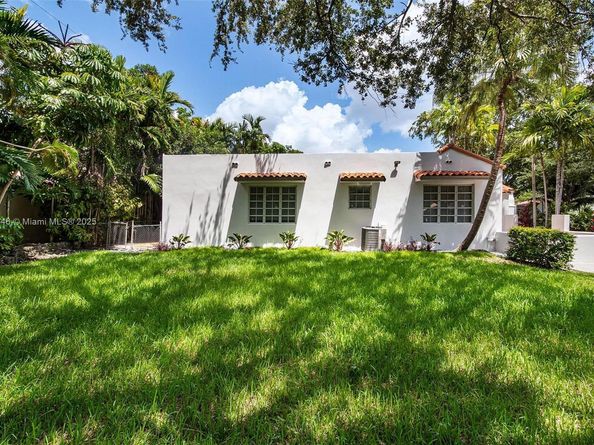 820 Lorca St, Coral Gables FL 33134
