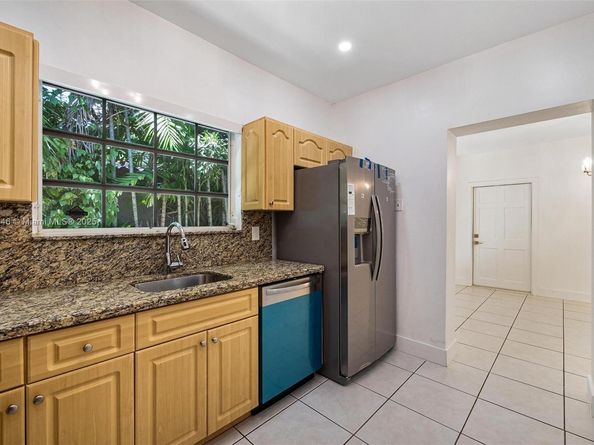 820 Lorca St, Coral Gables FL 33134