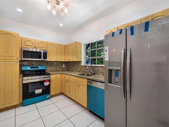 820 Lorca St, Coral Gables FL 33134