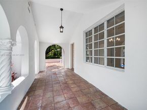 820 Lorca St, Coral Gables FL 33134