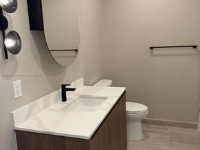 580 72 PH7, Miami Beach FL 33141