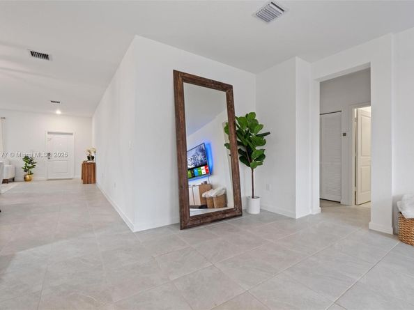 23302 SW 132nd Pl, Princeton FL 33032