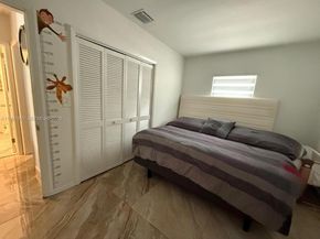 625 E 8th Ln, Hialeah FL 33010