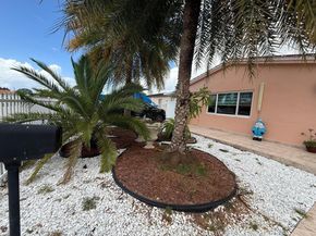 625 E 8th Ln, Hialeah FL 33010