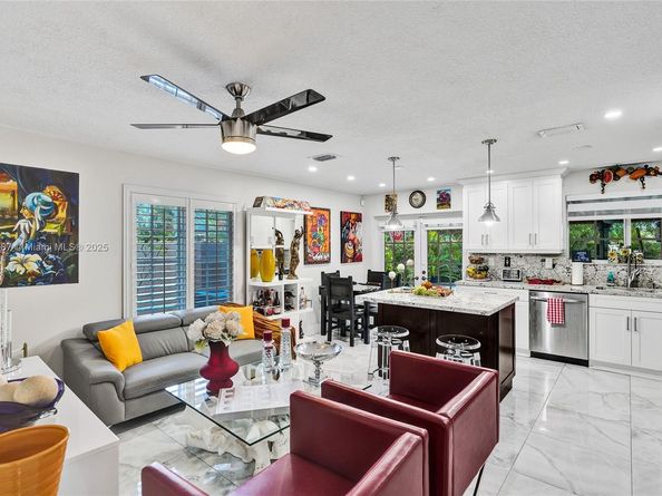 3401 SW 114th Ct, Miami FL 33165