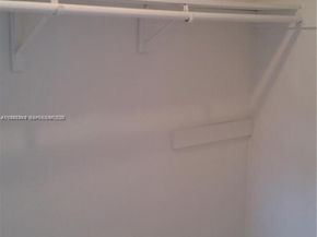 11840 NE 19th Dr 27, North Miami FL 33181