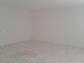 11840 NE 19th Dr 27, North Miami FL 33181