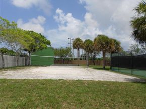 12940 SW 142nd Ter, Miami FL 33186