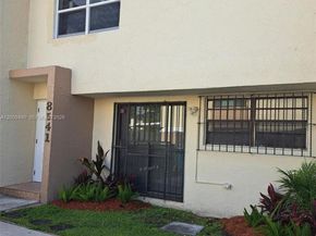 8541 NW 7th St 32, Miami FL 33126