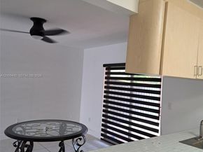 8541 NW 7th St 32, Miami FL 33126