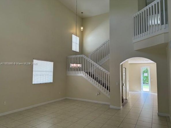 2967 NE 2nd Dr, Homestead FL 33033